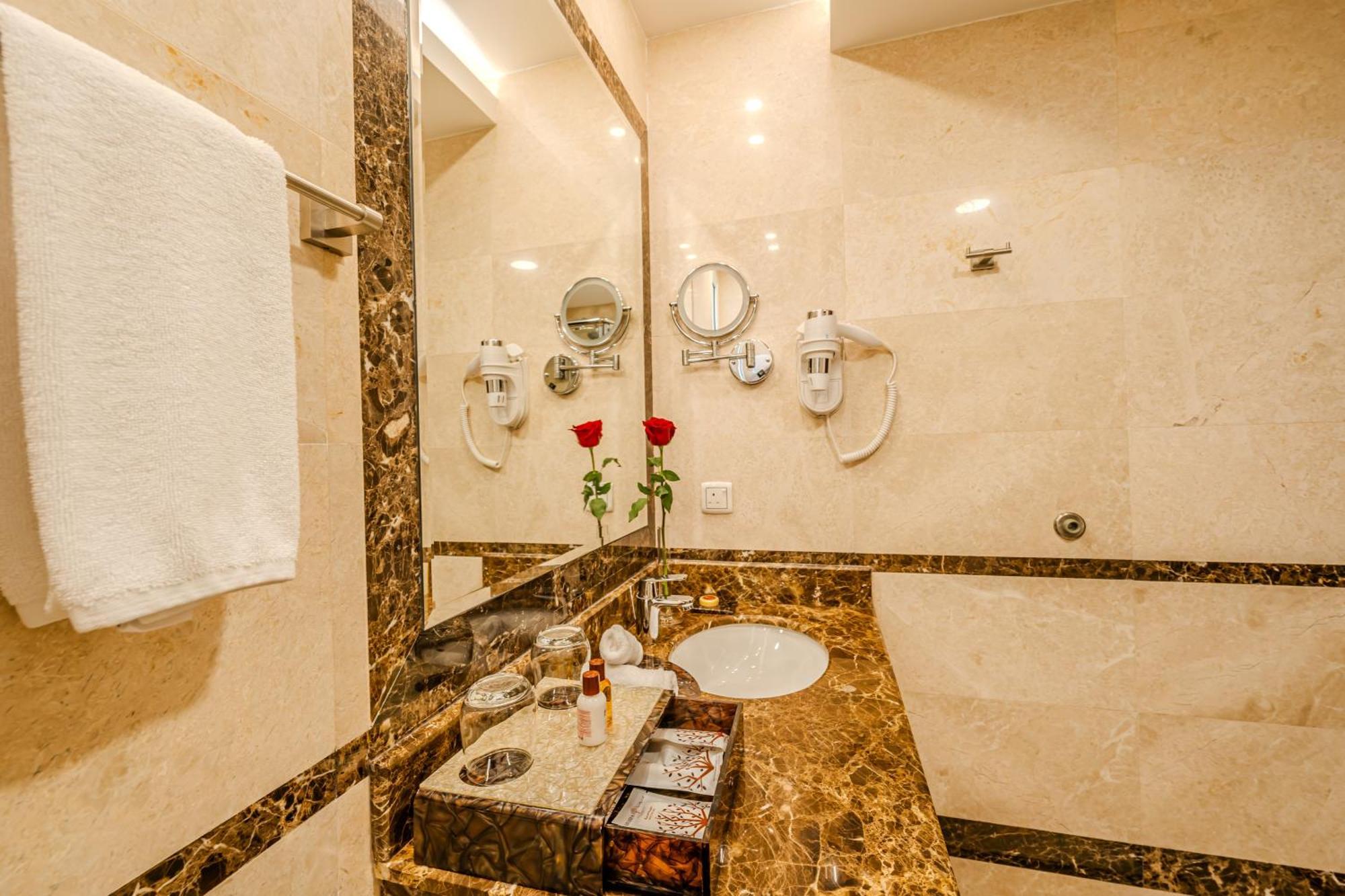 Braira Al Jubail Hotel Exterior photo