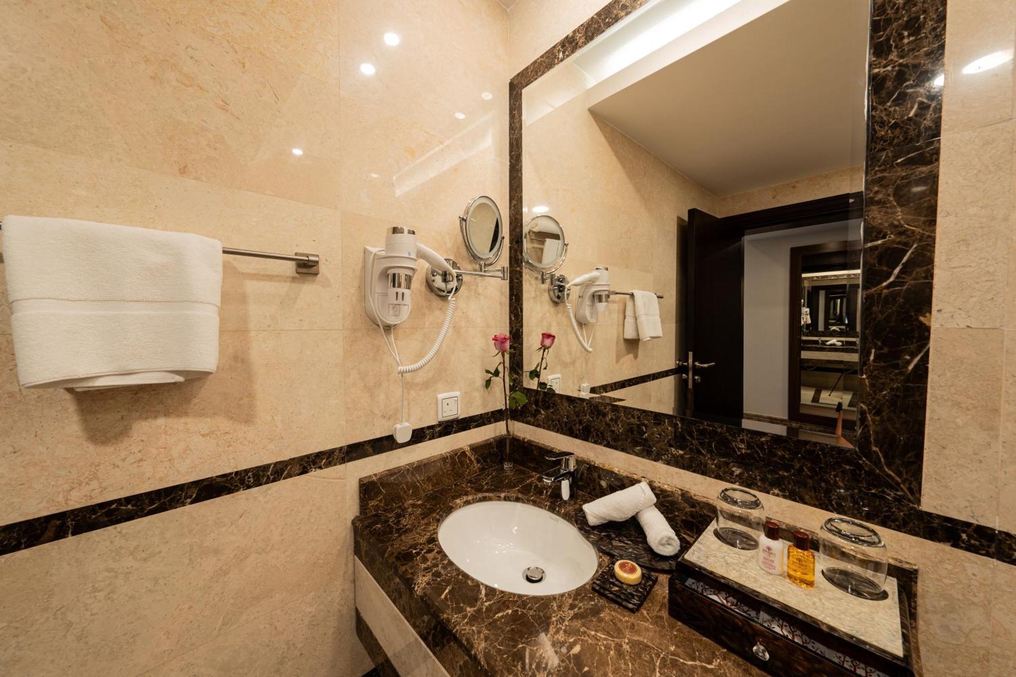 Braira Al Jubail Hotel Exterior photo